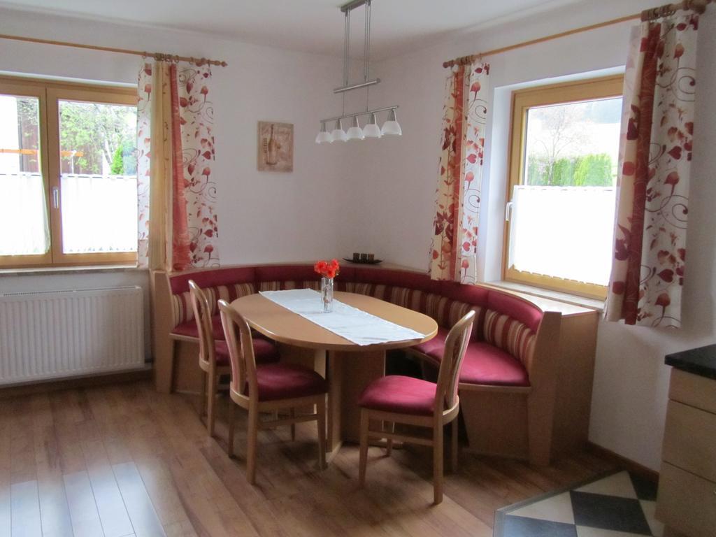 Large Cozy Apartment Grubweg 130 Qm Занкт-Мартін-ам-Тенненґебірґе Екстер'єр фото